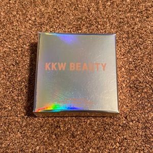 KKW Beauty Eyeshadow - Flashing Lights Collection